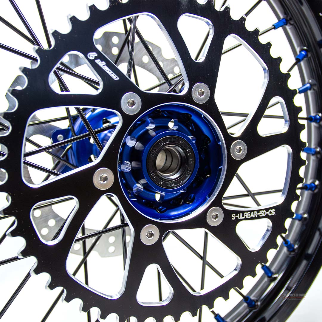Warp 9 Ultra Bee Rear Wheel Blue 18"