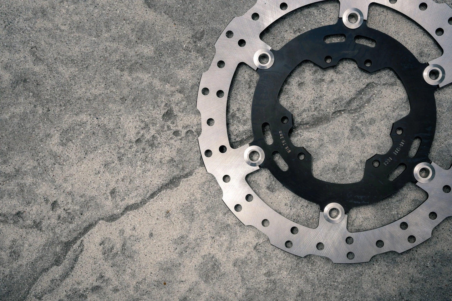 WARP 9 SUR RON Ultra Bee Brake Disc / Rotors