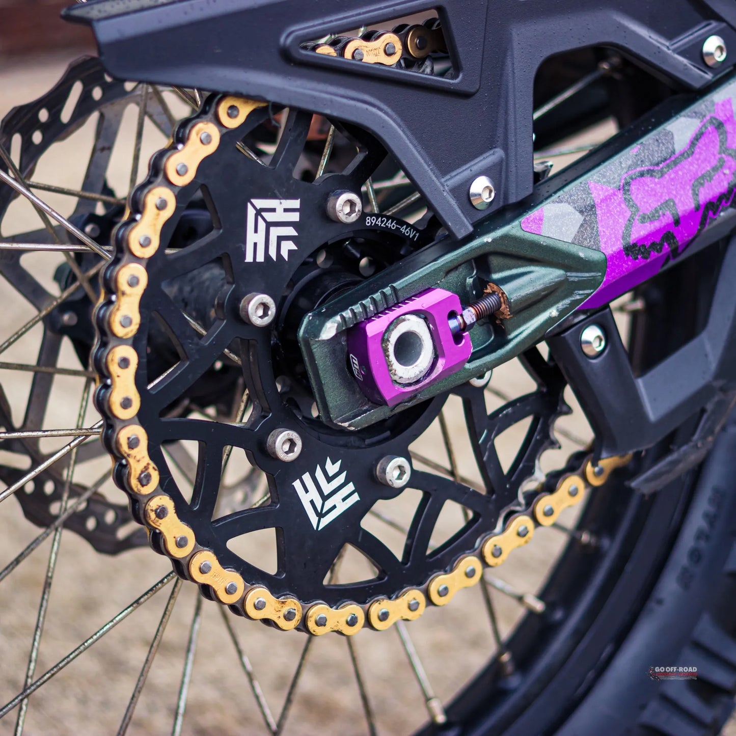 WARP 9 RACING ULTRA BEE AXLE BLOCKS/CHAIN TENSIONERS